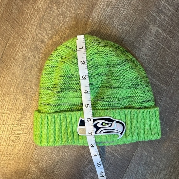 New Era Knit Rush NFL Seattle Seahawks Beanie Hat Cap Wool Blend Lining OSFM - Picture 13 of 13